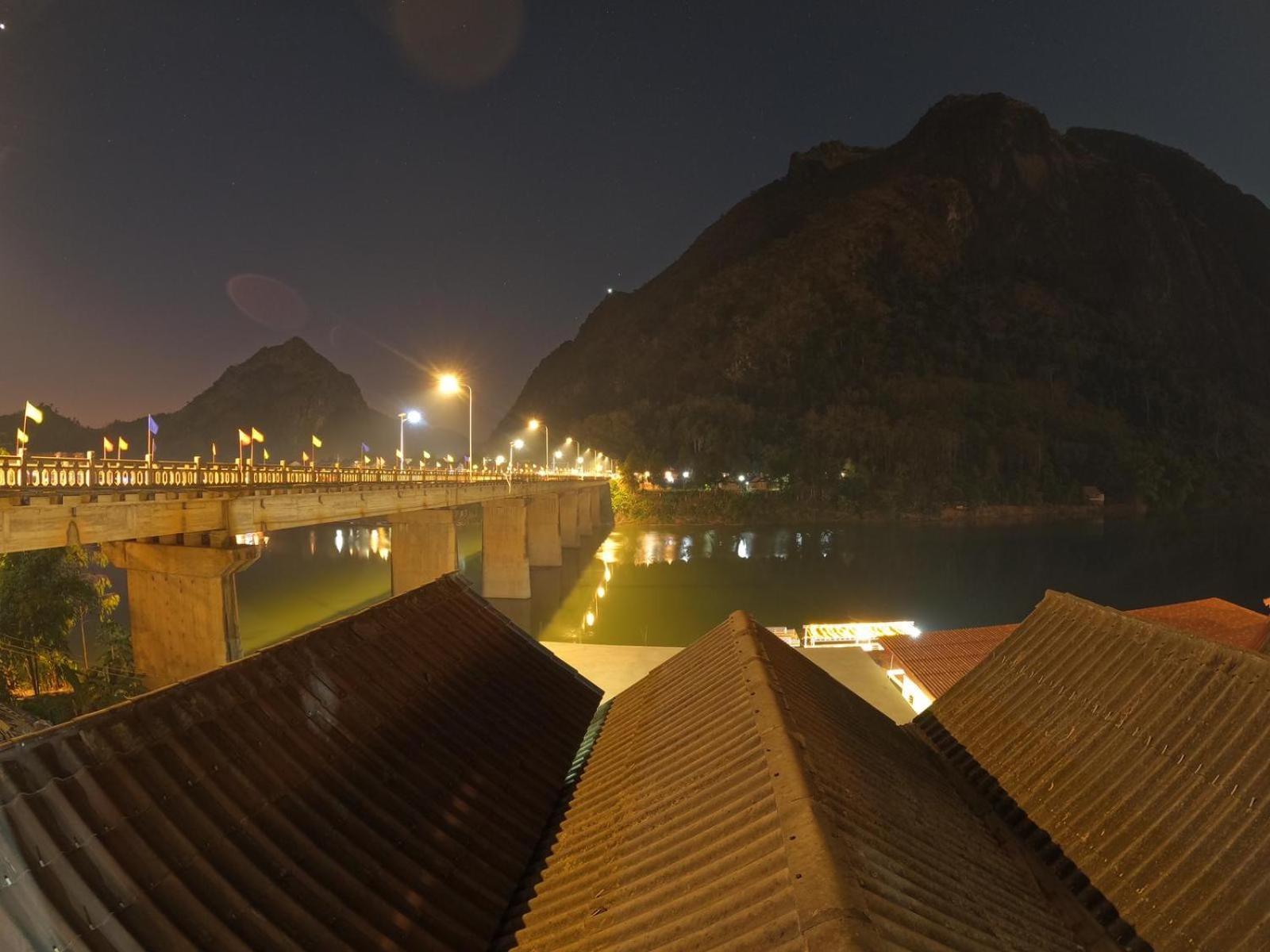 Cam U View Bungalow Hotel Nong Khiaw Exterior photo